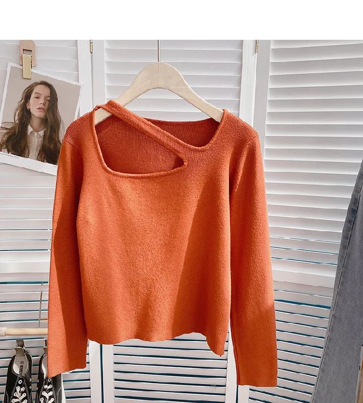 Small design hollow round neck sweater  6629