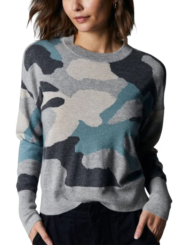 Camo Intarsia Crew Top In Grey Combo